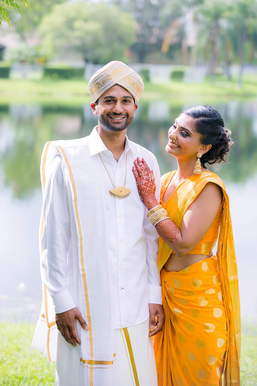 indian wedding pose