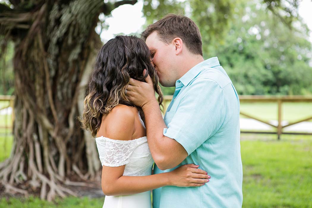 first kiss and bride and groom