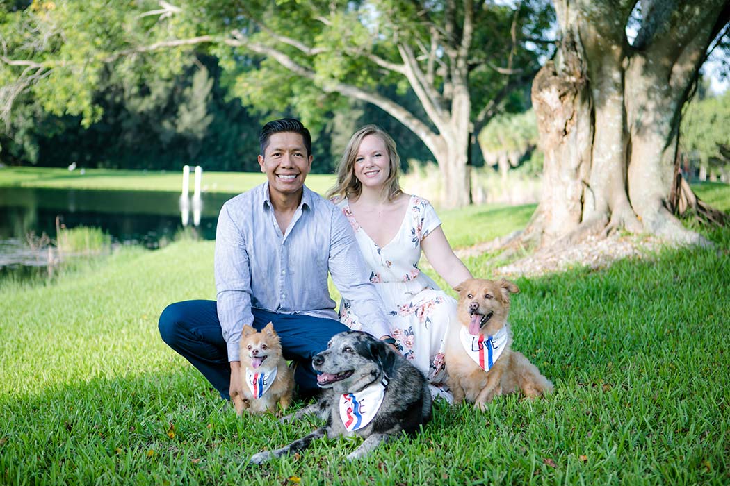 fort lauderdale engagement photoshoot in plantation heritage park