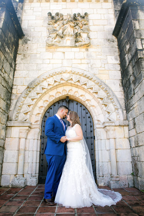 classic wedding in miami's ancient spanish monastery | lace wedding dress | andrea harborne photography