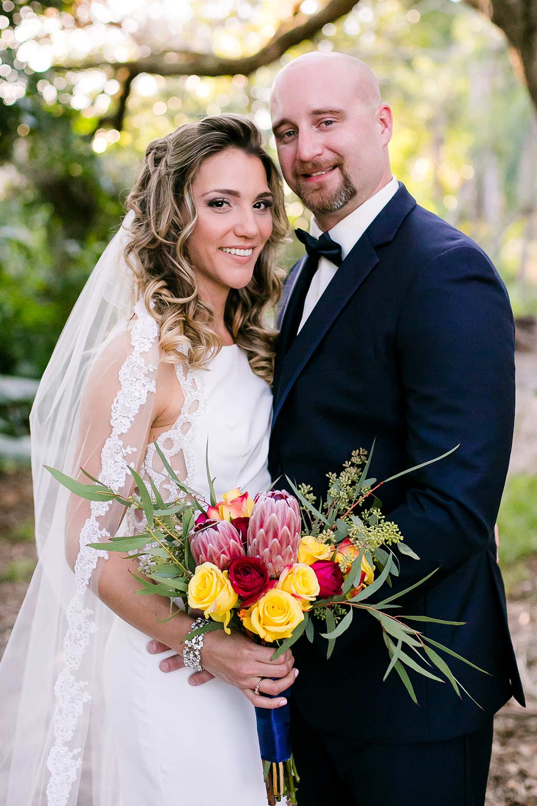 bridal portrait with beautiful bouquet | living sculpture sanctuary davie