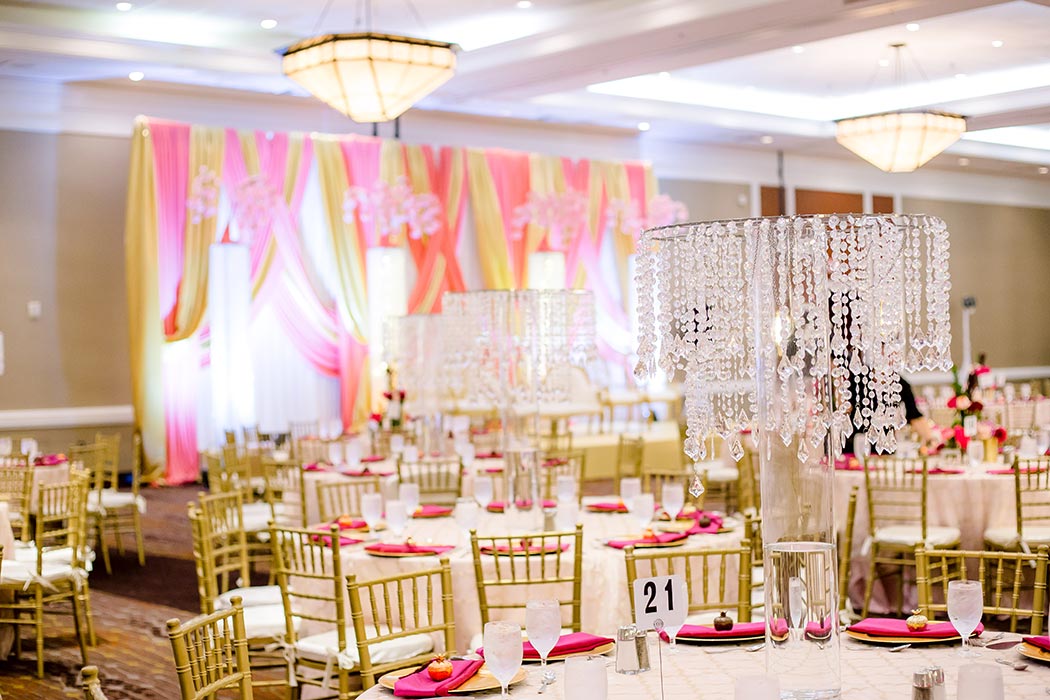 photograph of modern indian wedding decor at bonaventure resort and spa | indian wedding photographer south florida and fort lauderdale